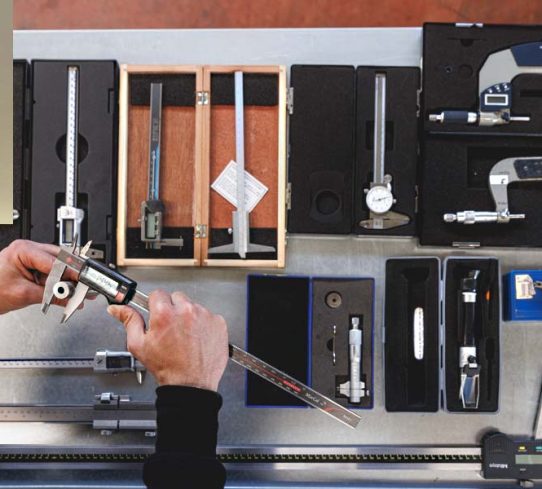 Precision measuring tools for mechanical work