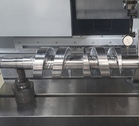 Precision mechanical control shaft in production